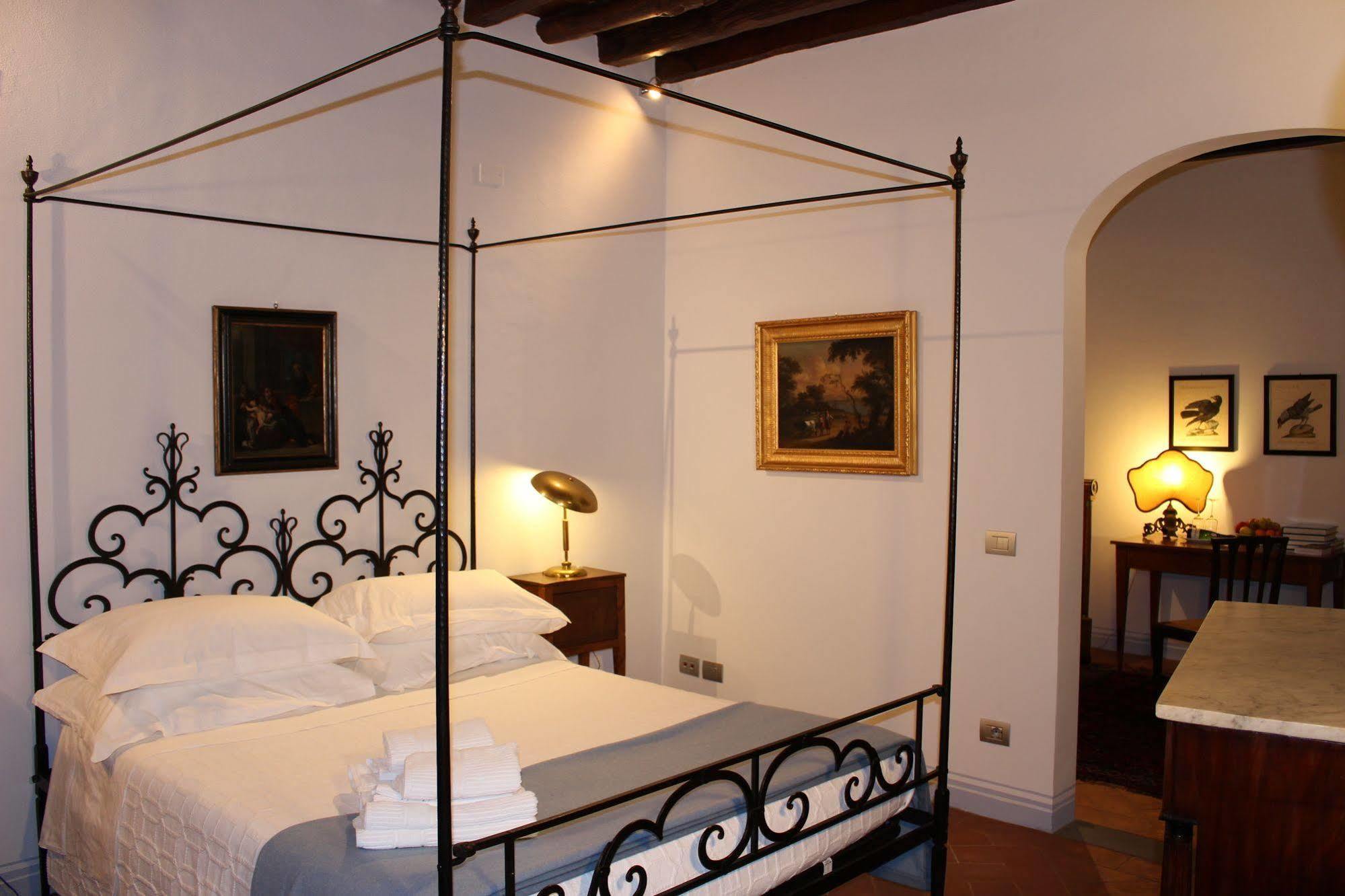 B & B Righi In Santa Croce Φλωρεντία Εξωτερικό φωτογραφία