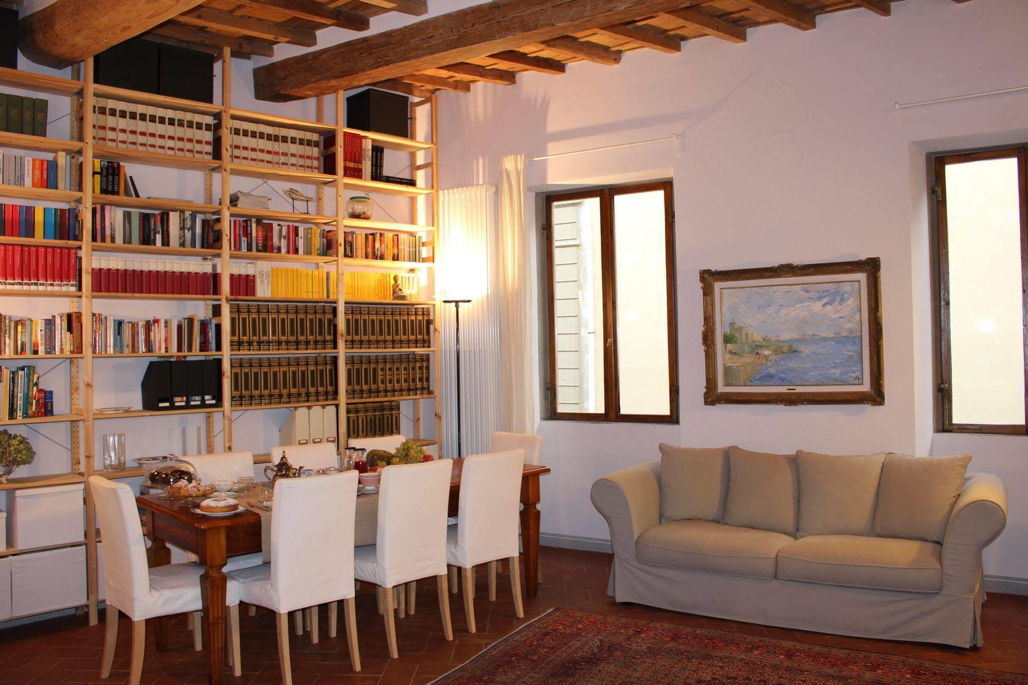 B & B Righi In Santa Croce Φλωρεντία Εξωτερικό φωτογραφία